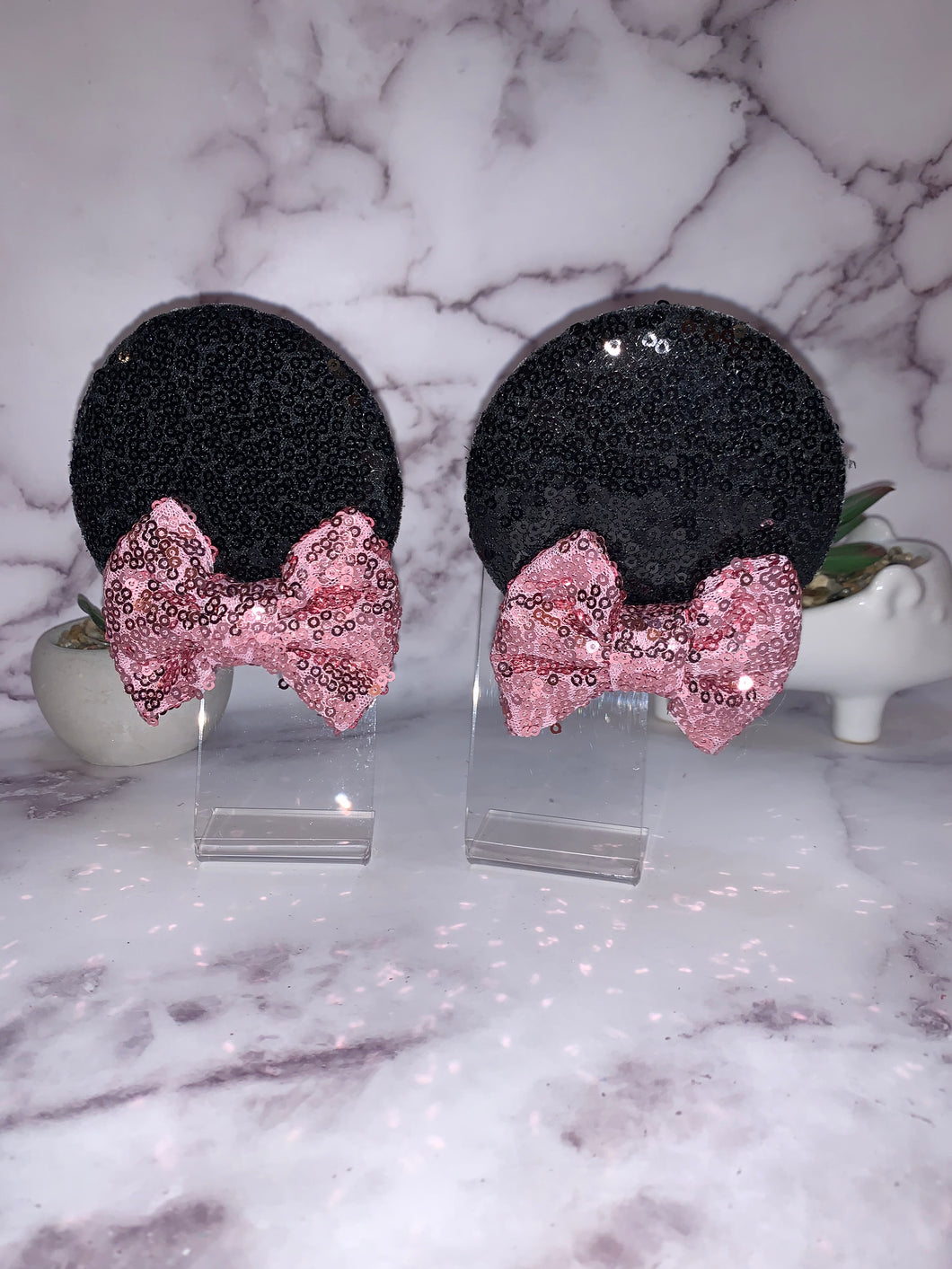 Minnie hair clips