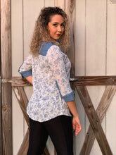 Load image into Gallery viewer, &quot;Lisa&quot; Floral Button Down Shirt
